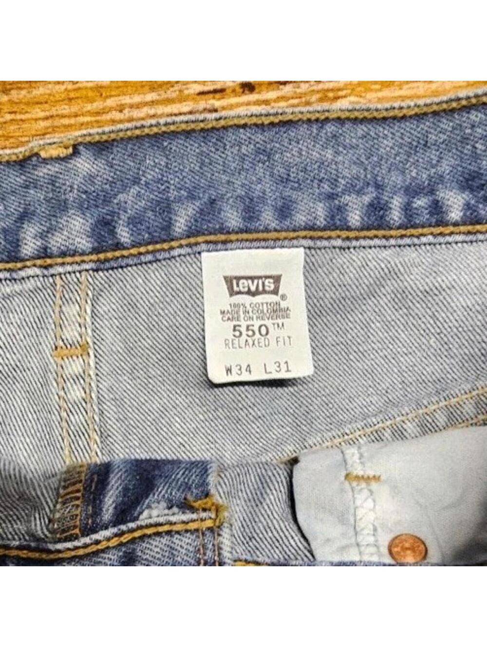 VTG 90s Levi's 550 Relaxed Fit Jeans Mens 34x31 Blue 100% Cotton Denim Deadstock - Picture 2 of 8